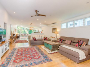 Sunshine Beach House 14 Depper Street